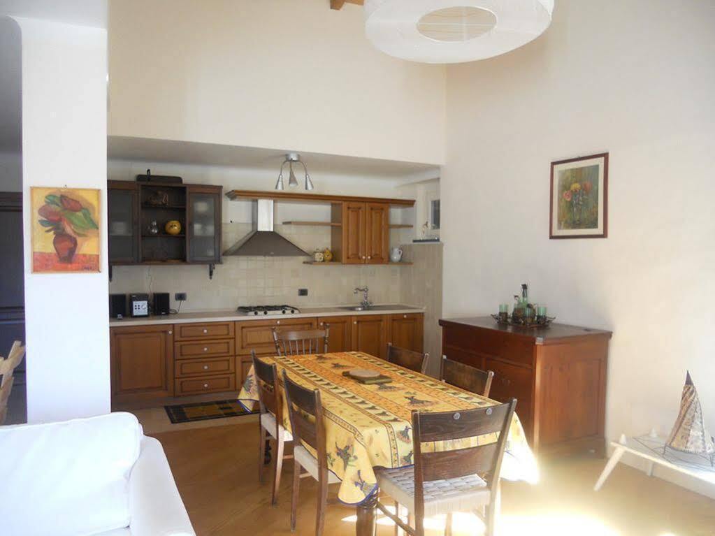 Villa Le Terrazze Sul Mare Semorile Esterno foto